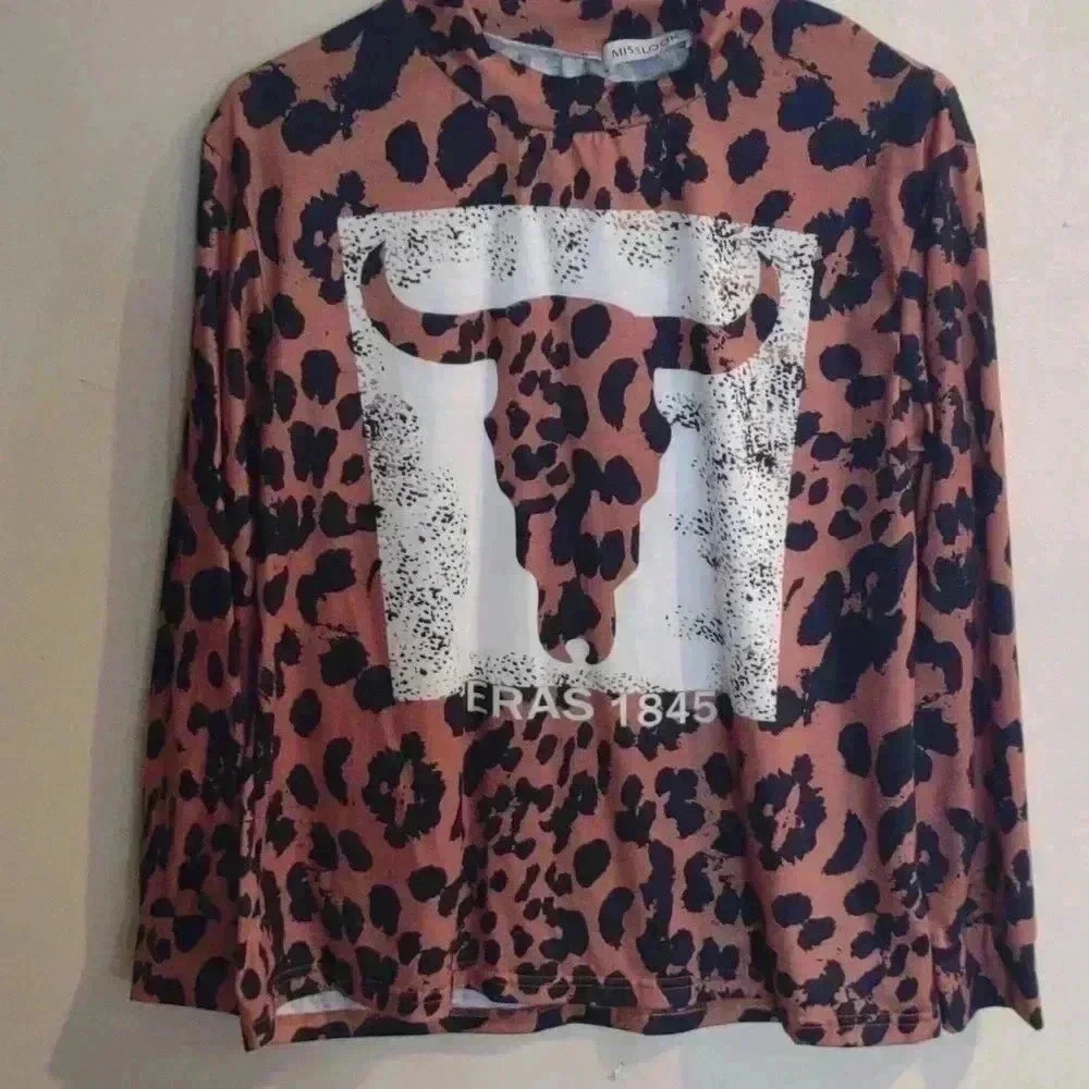Misslook Women's Small Steer Graphic Long‎ Sleeve T-shirt